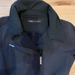 NAU Shroud of Purrin softshell trench, Size S.